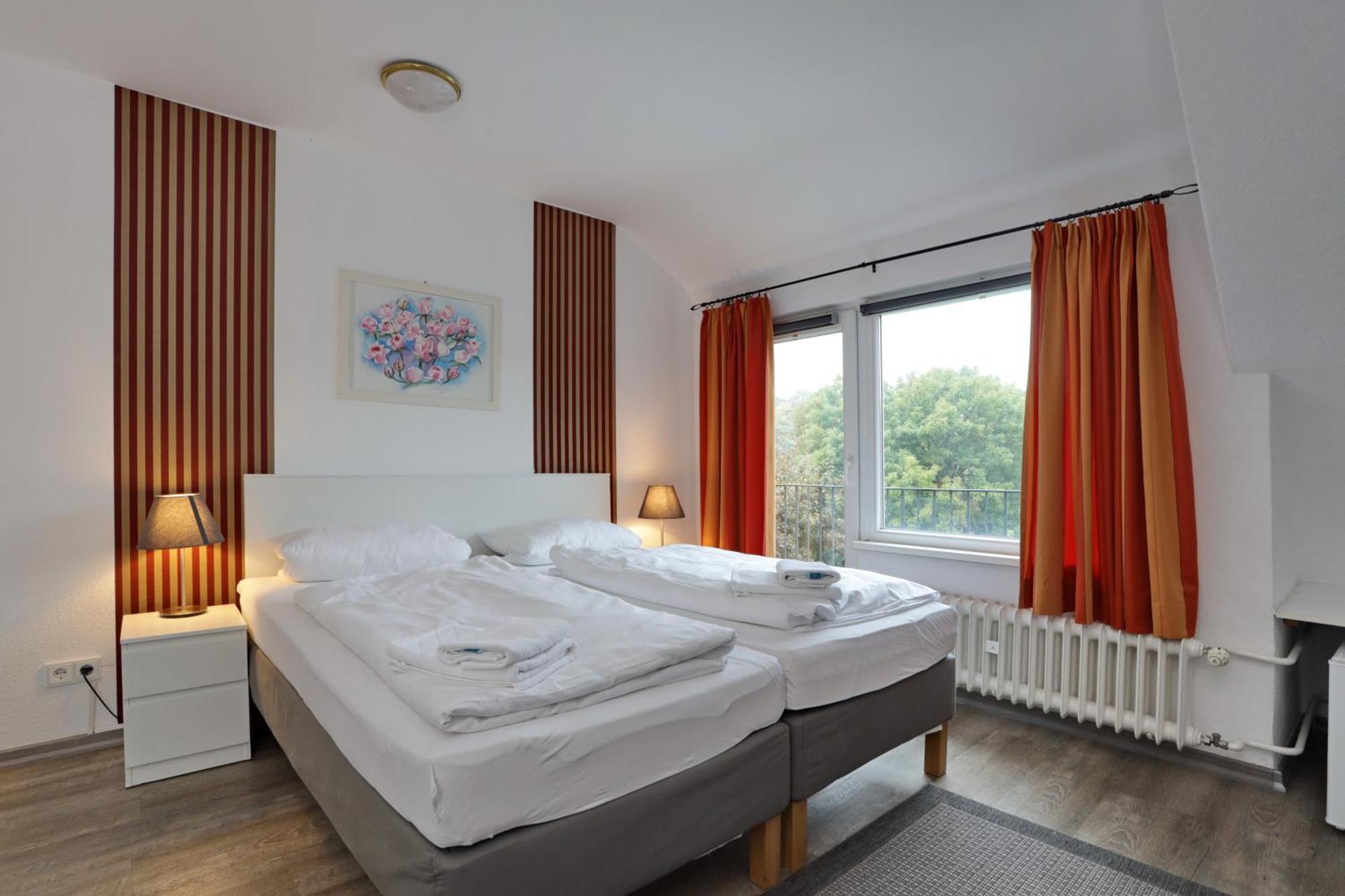 Hotel Am Park Брауншвайг Екстериор снимка