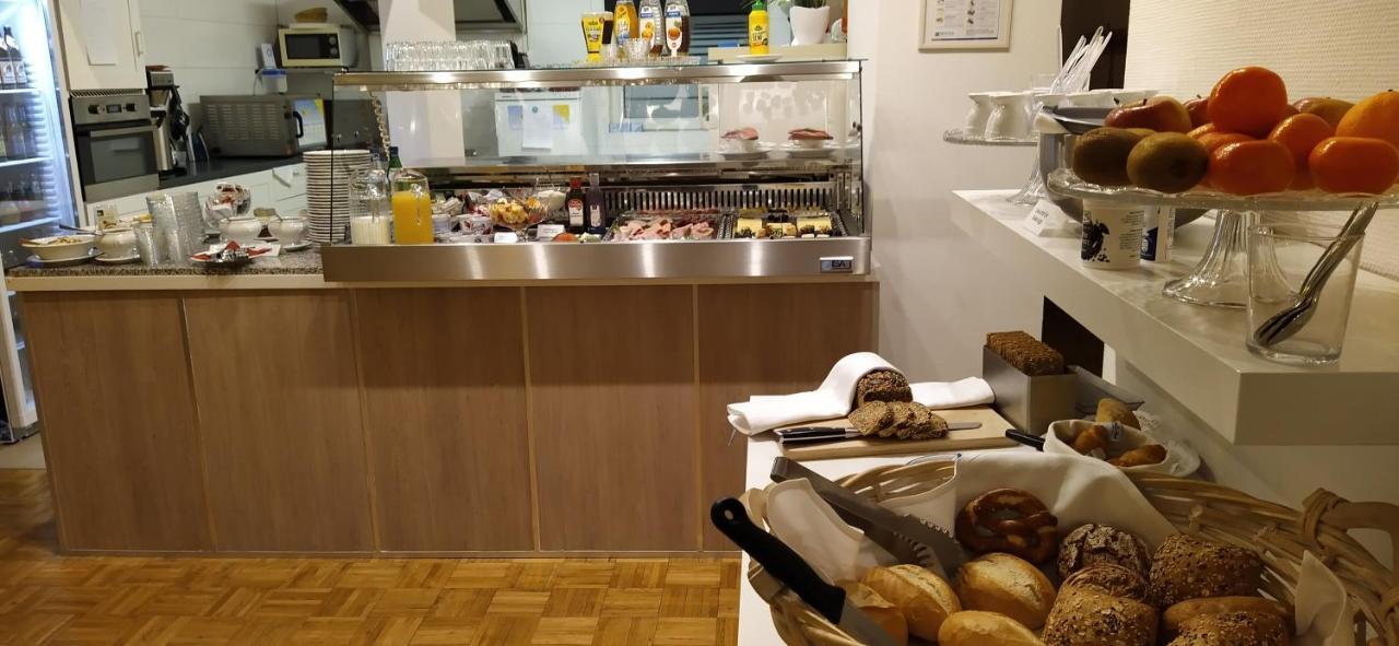 Hotel Am Park Брауншвайг Екстериор снимка